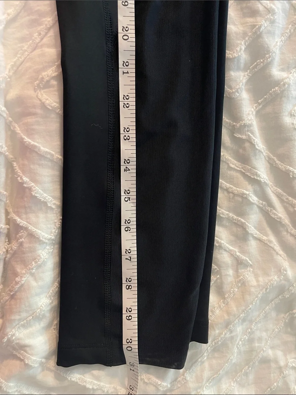 Nike Black women size M Athletic Leggings with Drawstring